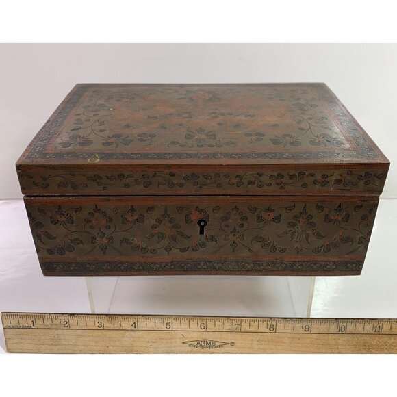 Vintage French Brass Jewelry/Storage Box Lined With Velvet- Beautiful Details! - Picture 1 of 9
